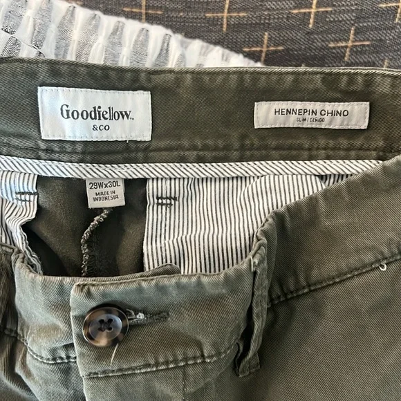 Goodfellow Chino Pants - 29x30 - Picture 6 of 6